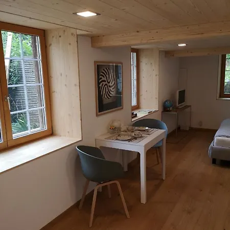 Vendégház Stilvolles Mit Badezimmer