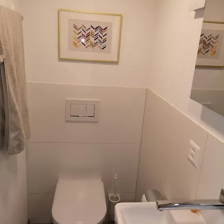Vendégház Stilvolles Mit Badezimmer *