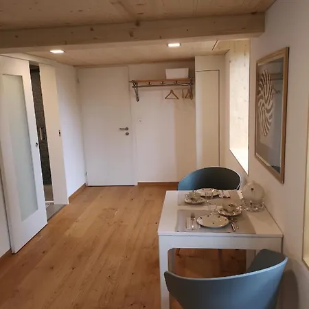 Vendégház Stilvolles Mit Badezimmer