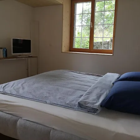 Stilvolles Mit Badezimmer Altstätten